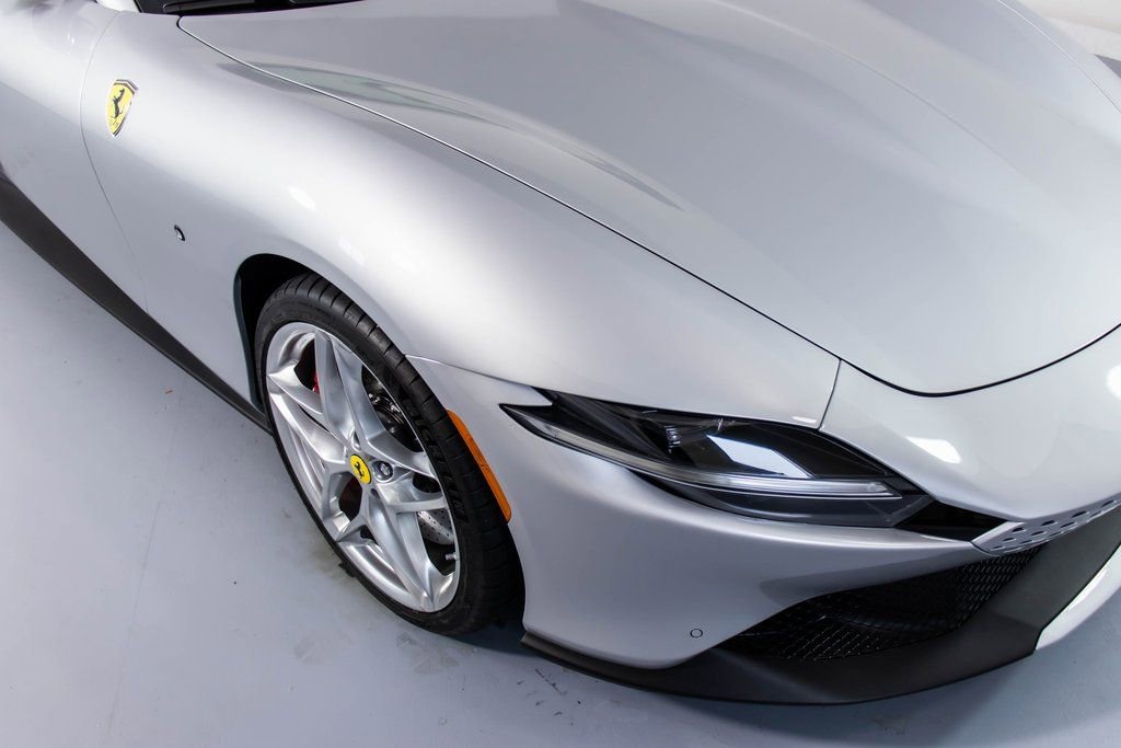 Certified 2025 Ferrari Roma Spider image 12