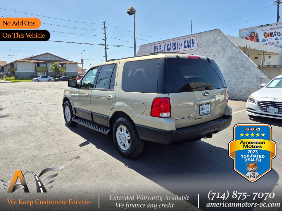 Used 2004 Ford Expedition XLT RWD image 1