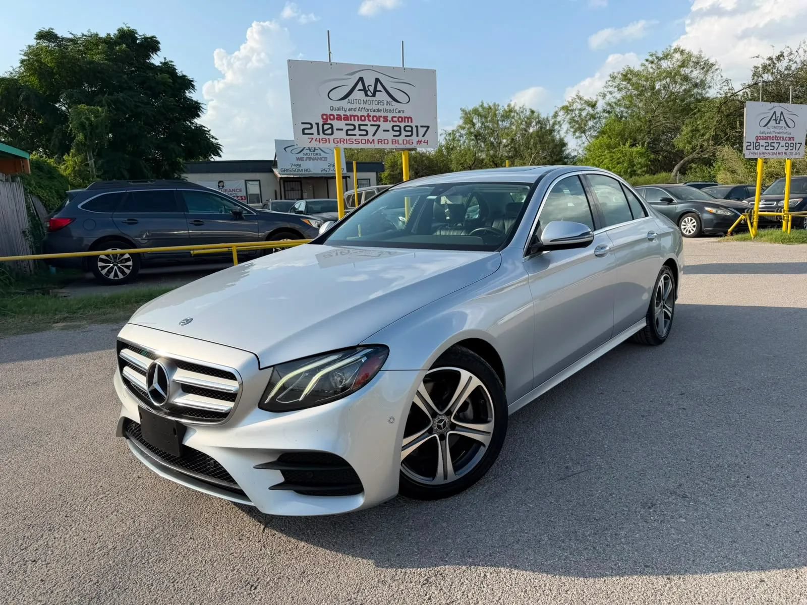 Used 2018 Mercedes-Benz E 300 image 1