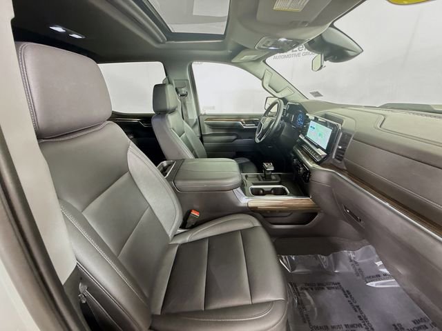 Used 2023 Chevrolet Silverado 1500 LT Trail Boss w/ LT Trail Boss Premium Package image 31