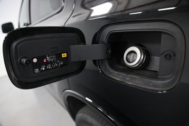 Used 2025 Dodge Durango GT AWD/4WD image 12