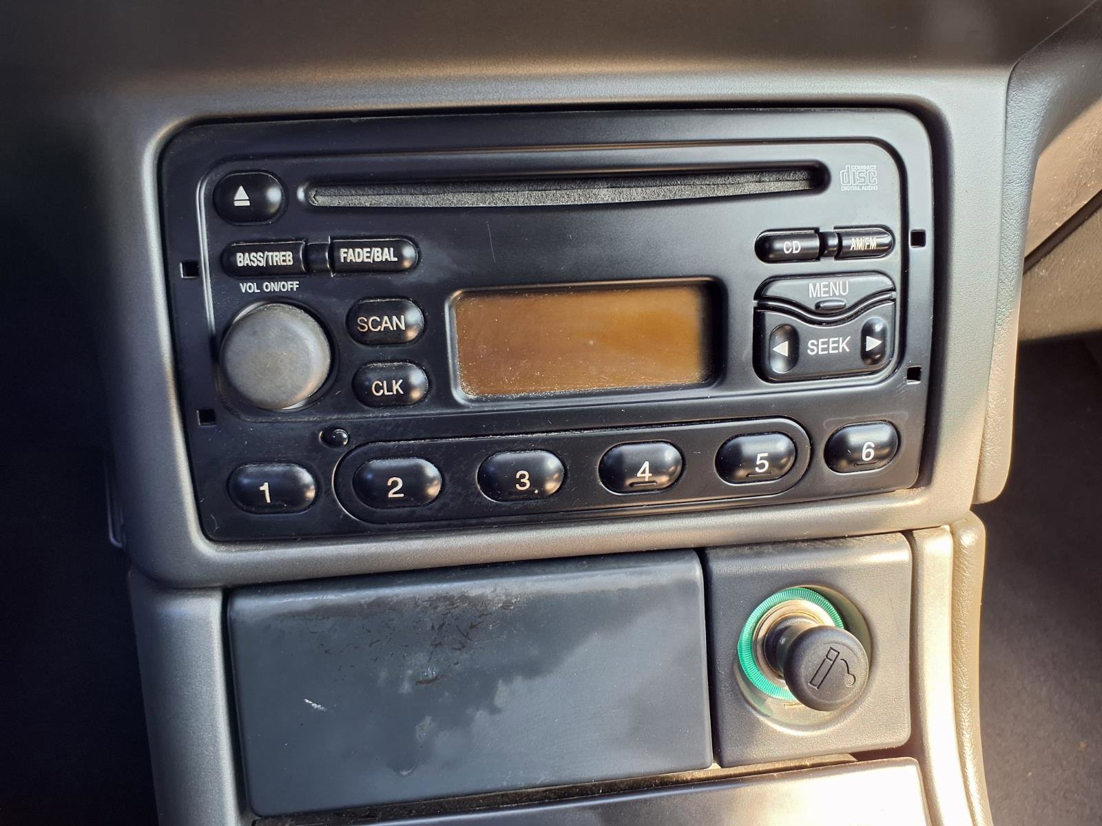 Used 2000 Mercury Cougar V6 image 7