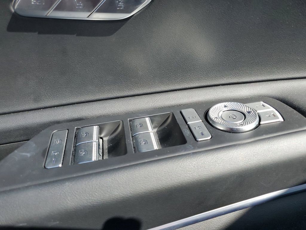 Used 2024 Genesis GV80 3.5T image 24