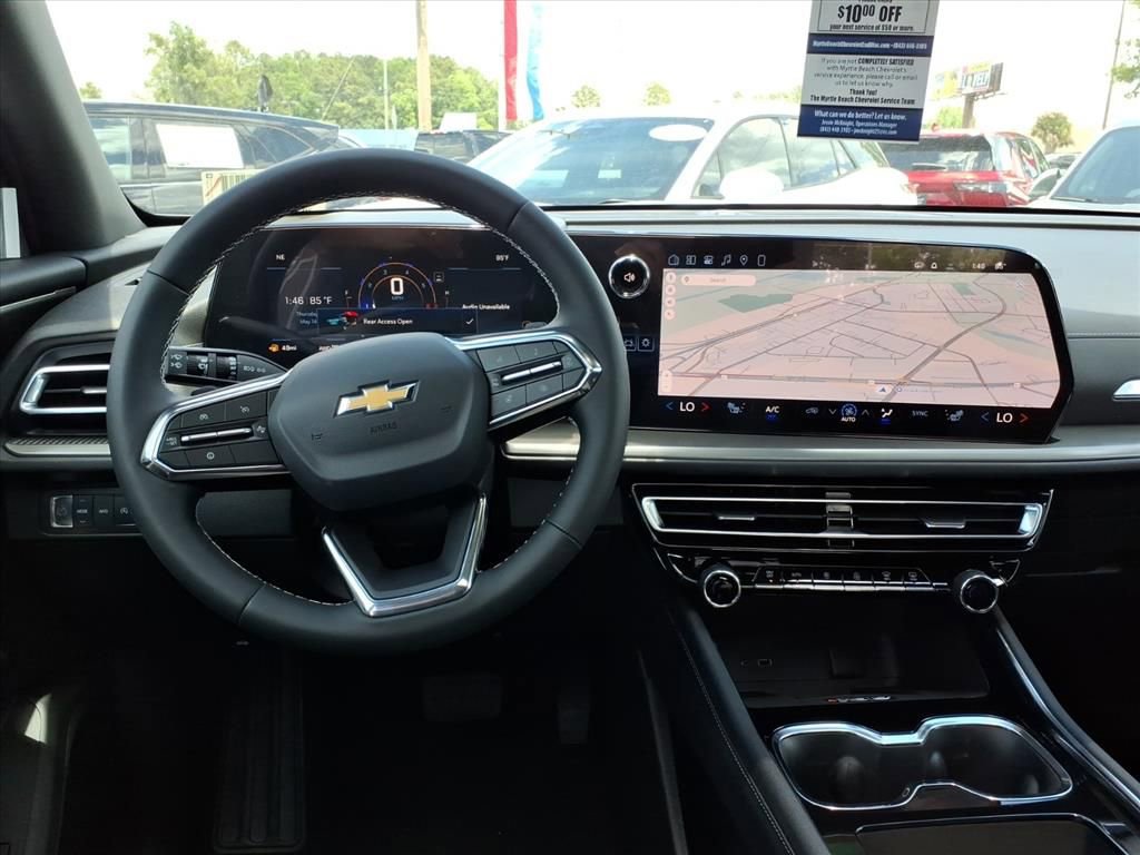 New 2026 Chevrolet Traverse LT w/ Sun and Wheel Package AWD/4WD image 13