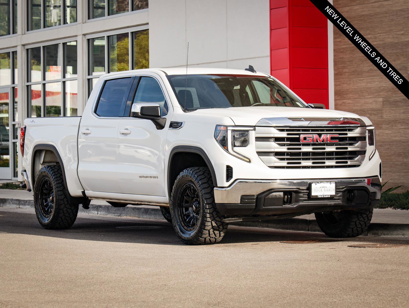 Used 2023 GMC Sierra 1500 SLE