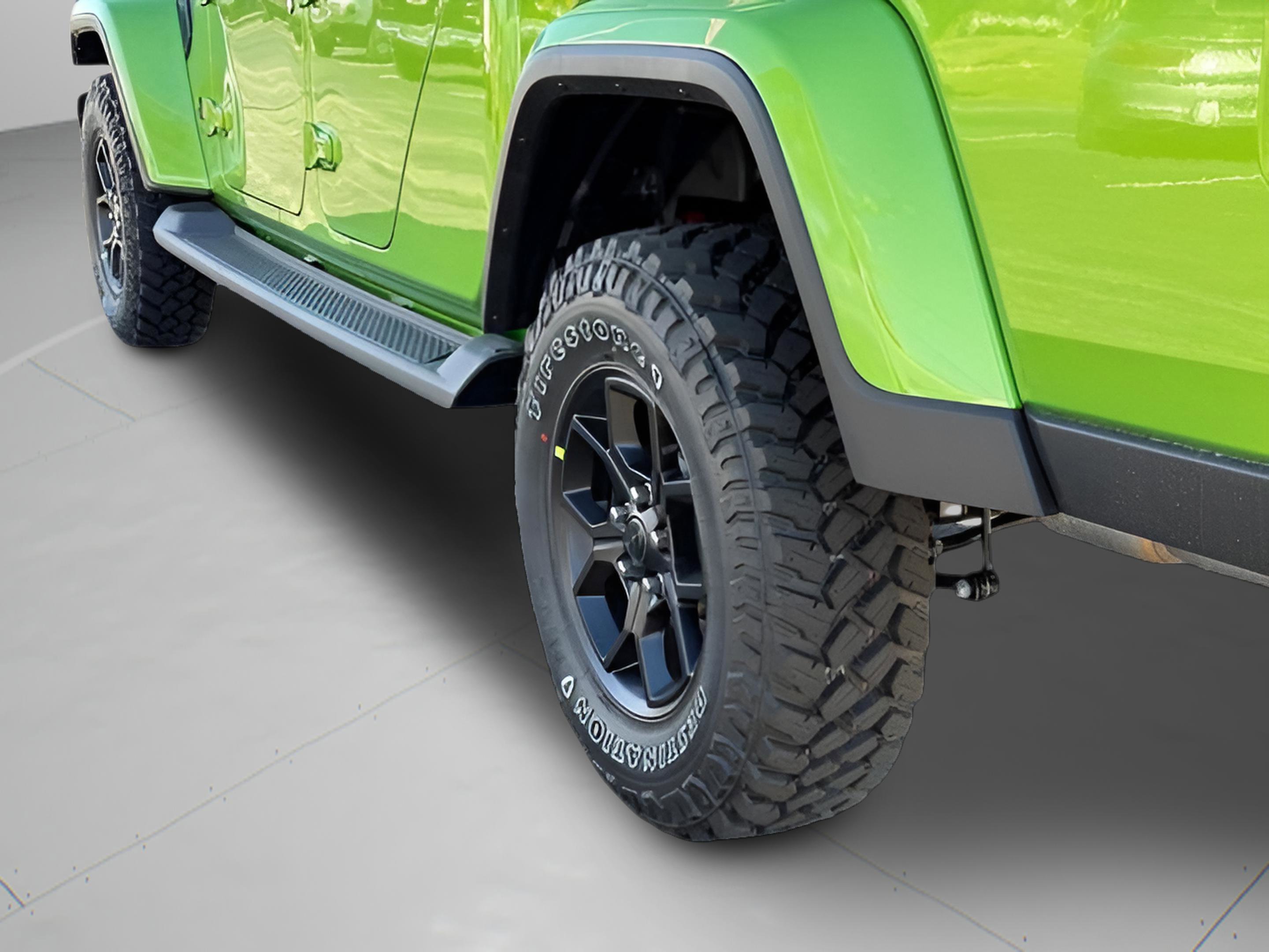 New 2025 Jeep Gladiator Sport image 8