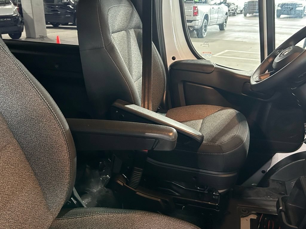 Used 2023 RAM ProMaster 2500 FWD image 23