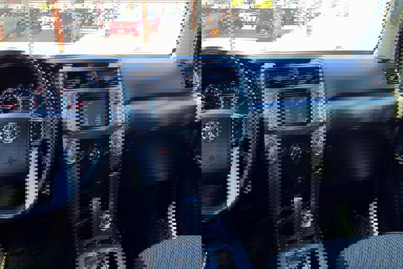 Used 2015 Toyota 4Runner SR5 AWD/4WD image 6