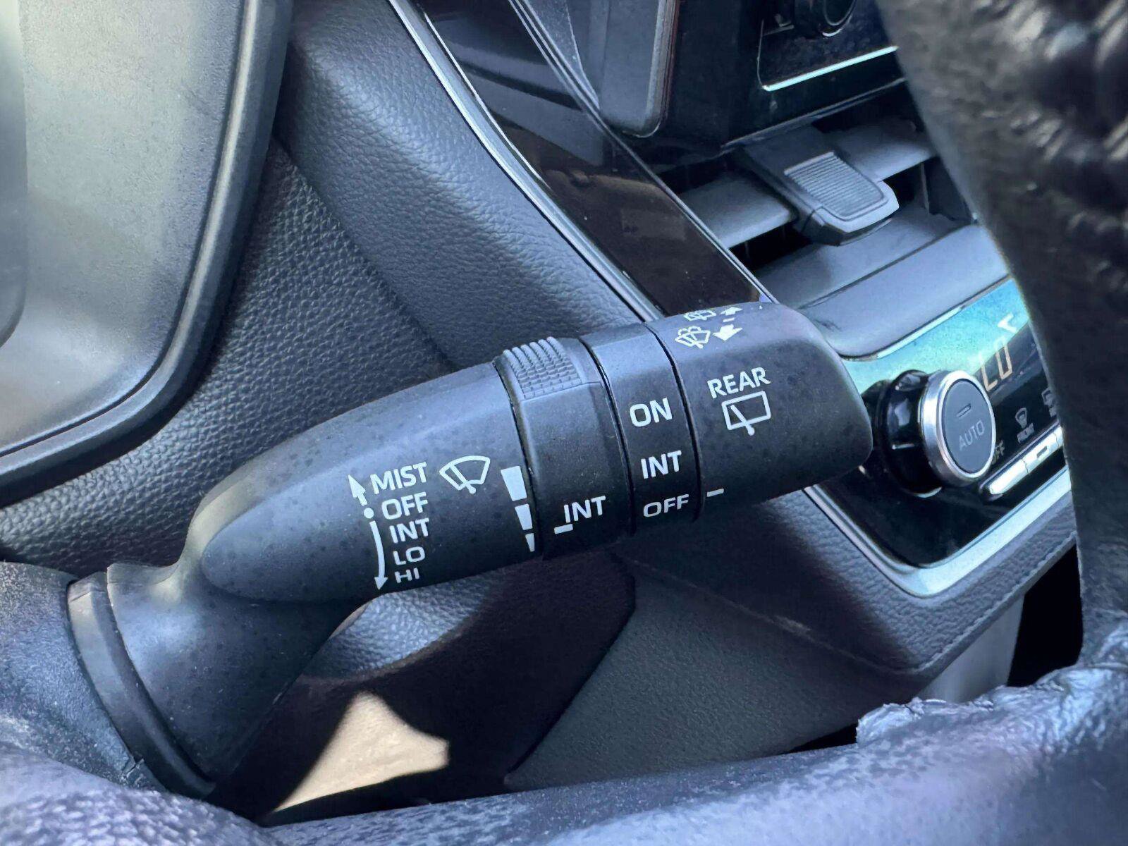 Used 2023 Toyota Corolla Cross LE FWD image 22