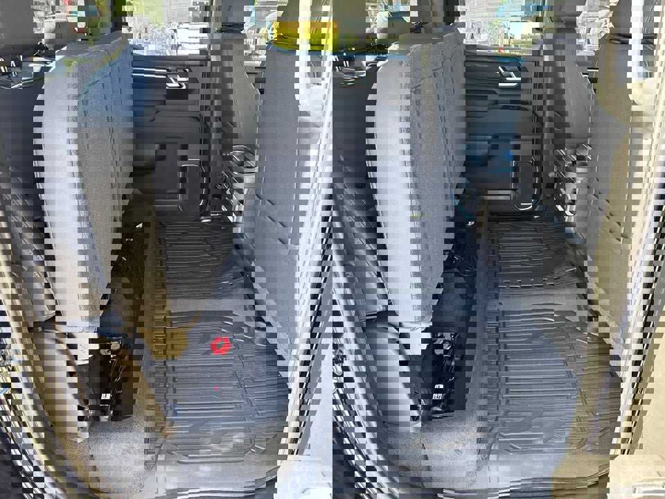 Used 2026 GMC Sierra 1500 SLT w/ SLT Premium Plus Package image 17