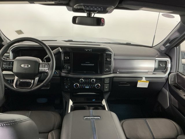 Certified 2026 Ford F450 Platinum w/ FX4 Off-Road Package AWD/4WD image 30