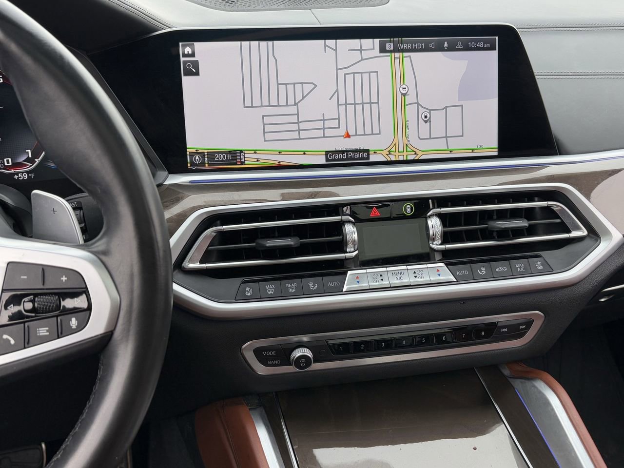 Used 2022 BMW X6 M50i w/ Executive Package image 17