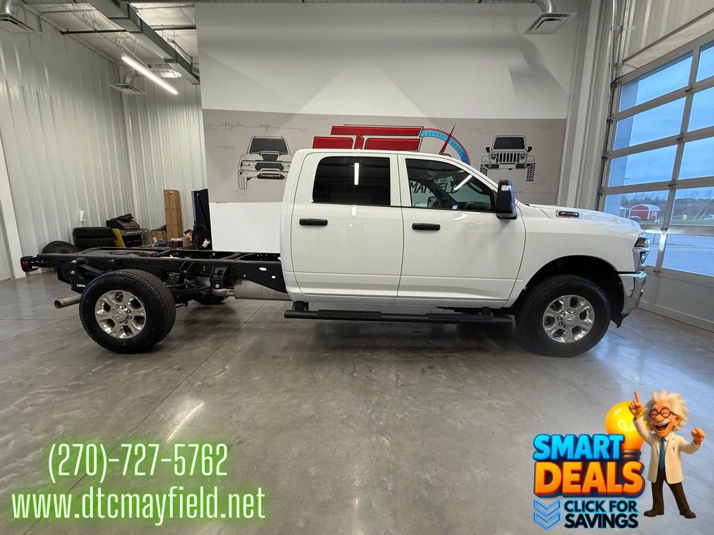 New 2026 RAM 3500 Tradesman w/ Chrome Appearance Group A image 2