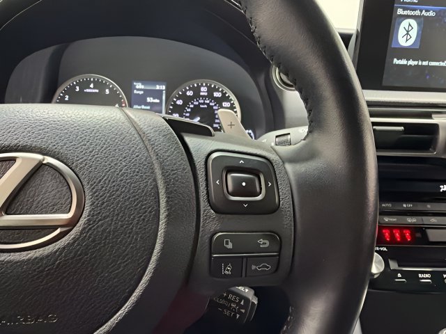 Used 2022 Lexus IS 300 RWD image 18