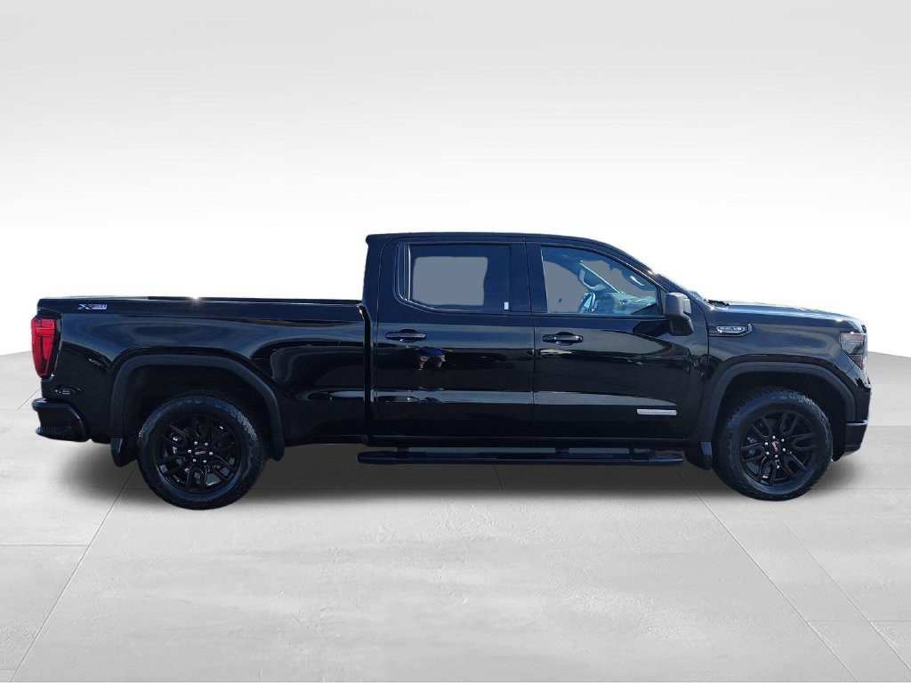 Used 2023 GMC Sierra 1500 Elevation w/ X31 Off-Road Package AWD/4WD image 6