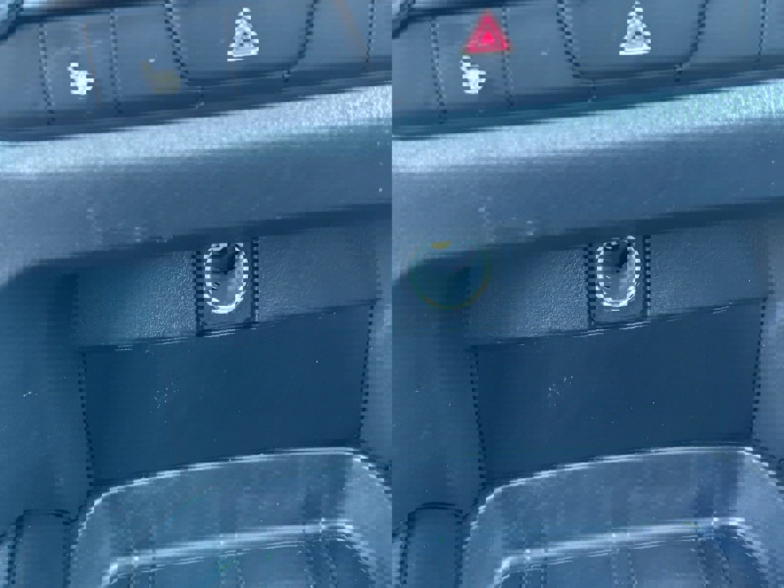 Used 2025 MAZDA CX-50 AWD 2.5 S w/ Premium Package image 22