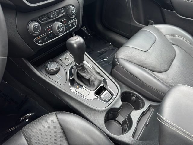 Used 2023 Jeep Cherokee Altitude Lux w/ Lux Elite Package AWD/4WD image 23