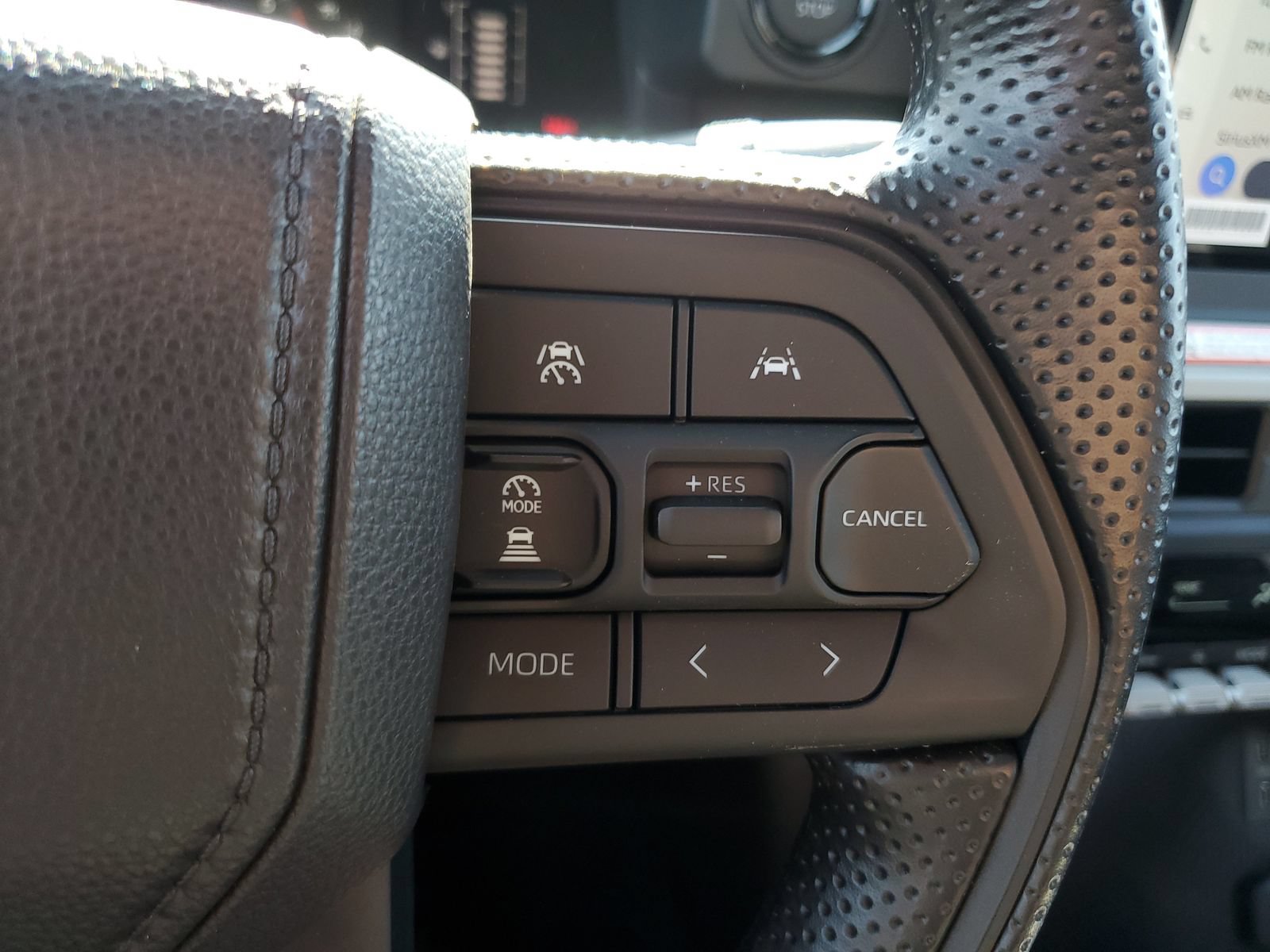 Certified 2026 Toyota Tacoma SR5 AWD/4WD image 23