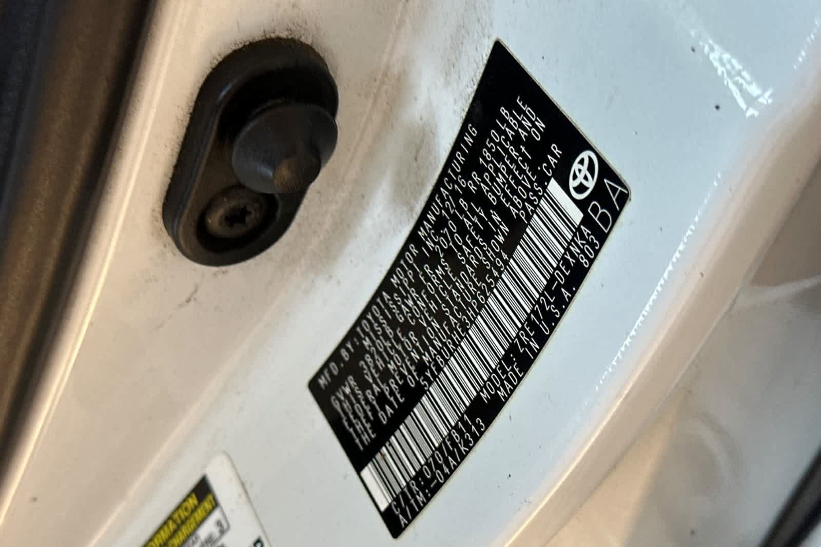 Used 2017 Toyota Corolla LE w/ Carpet Mat Package (TMS) FWD image 34