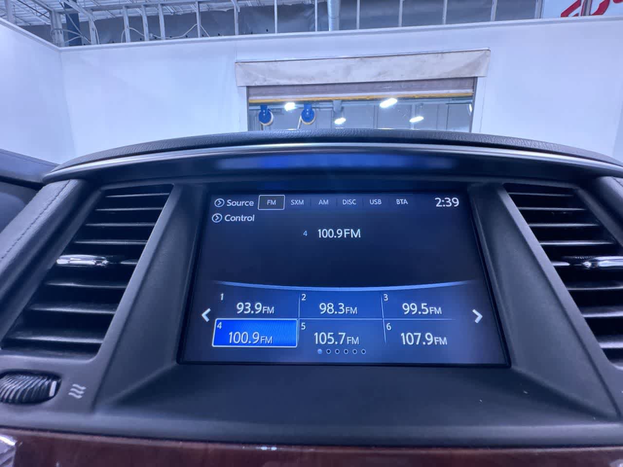 Used 2019 INFINITI QX80 Luxe w/ Proassist Package image 27