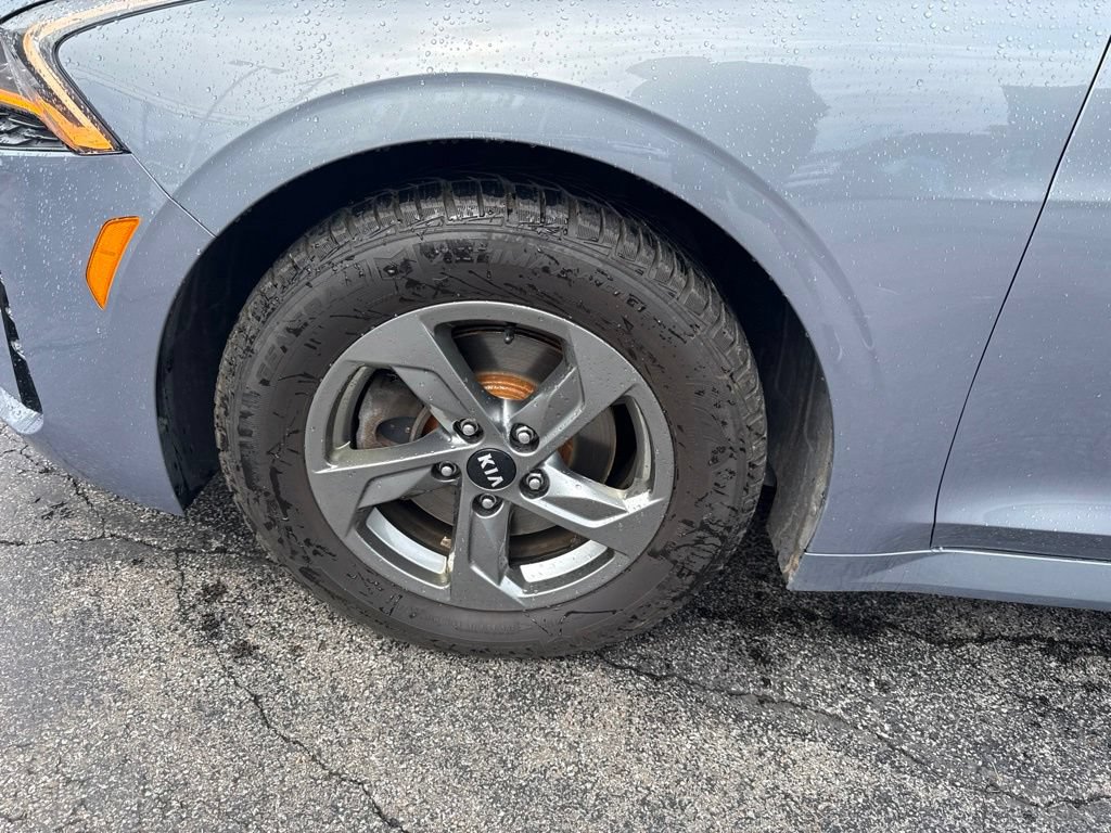 Certified 2021 Kia K5 LXS FWD image 13