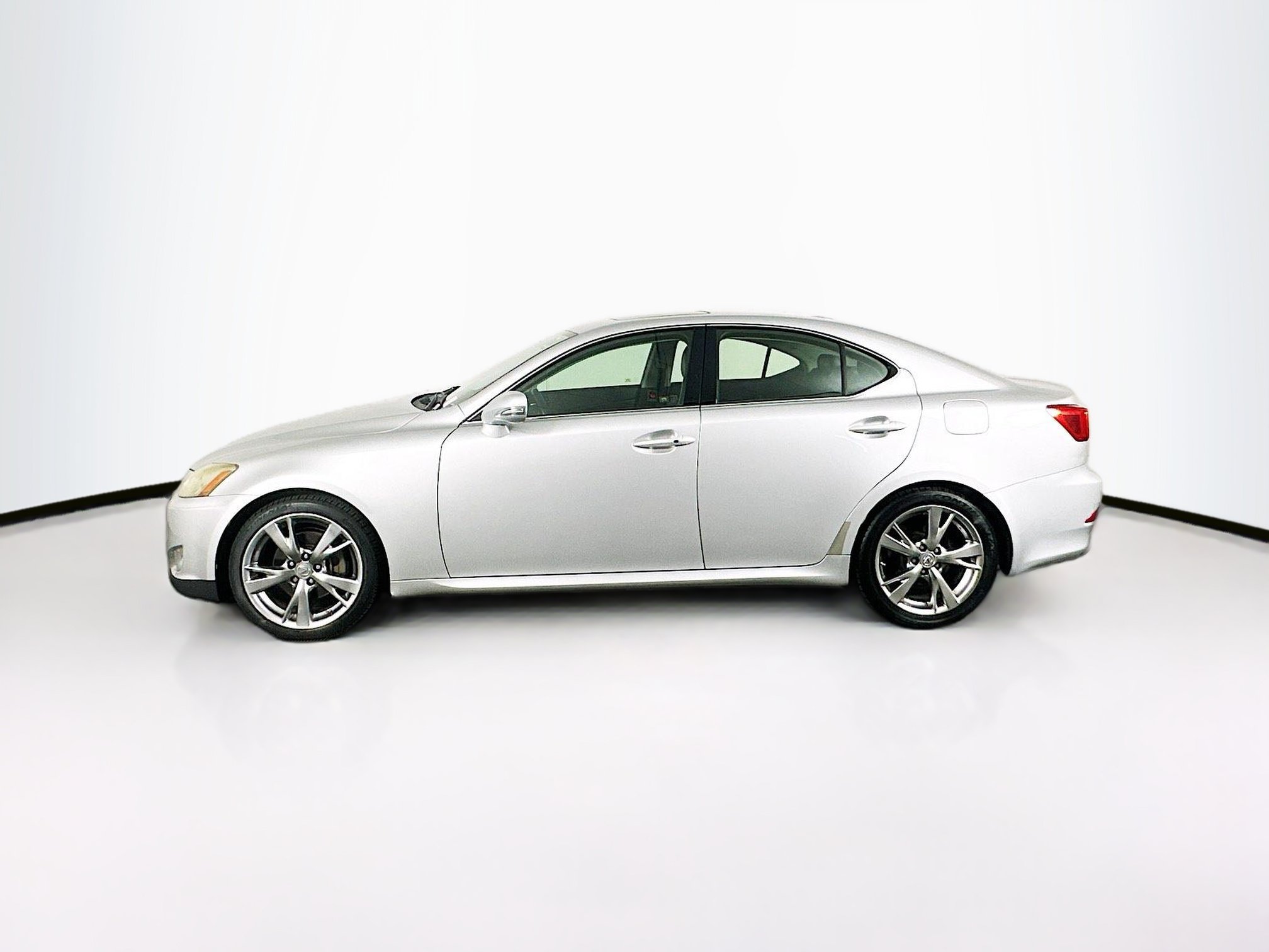Used 2010 Lexus IS 250 RWD image 4