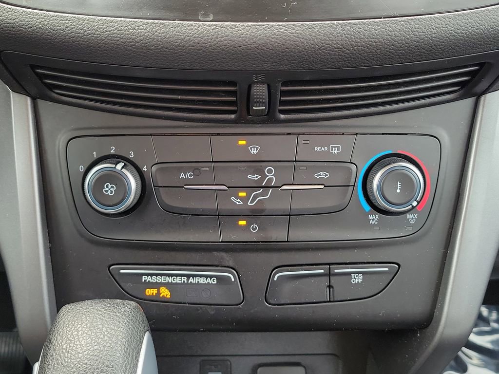 Used 2017 Ford Escape S image 31