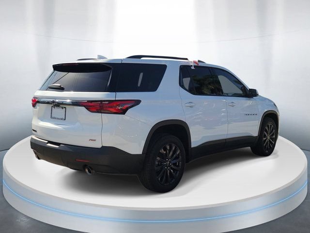 Used 2023 Chevrolet Traverse RS FWD image 4