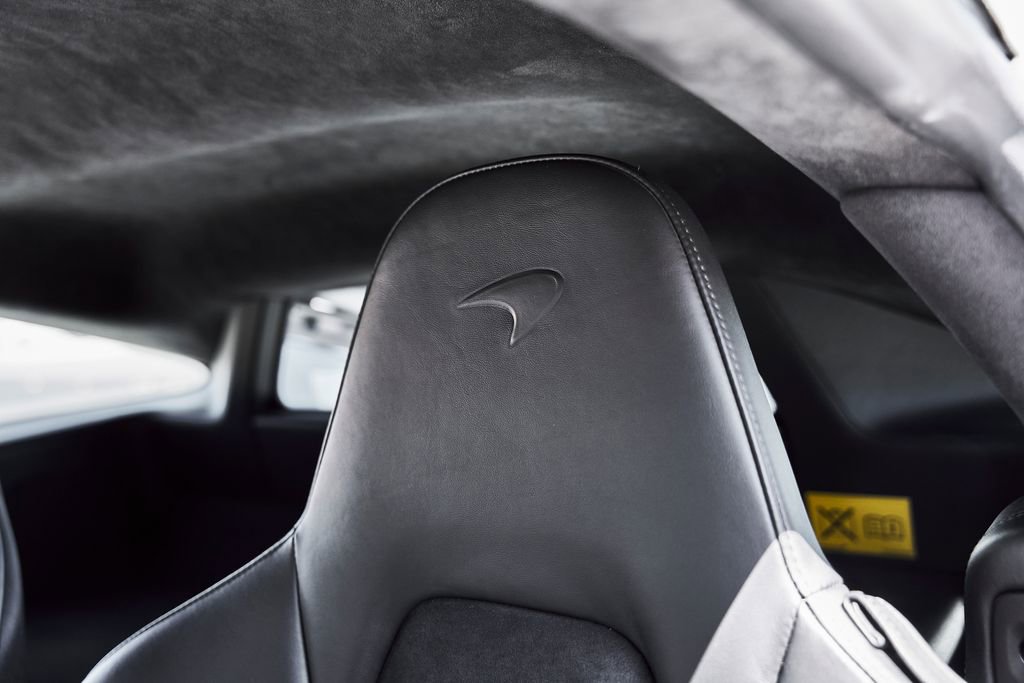 Used 2012 McLaren MP4-12C Coupe RWD image 45