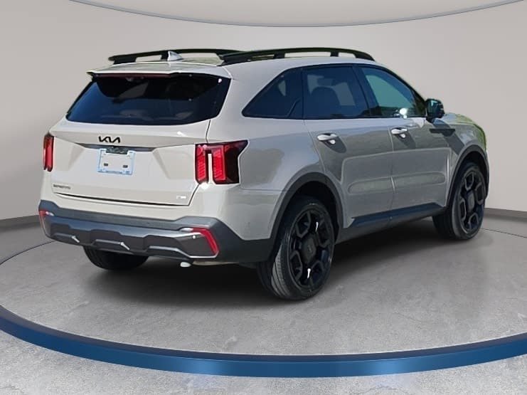 Used 2025 Kia Sorento SX Prestige w/ Olive Brown Leather Package AWD/4WD image 5