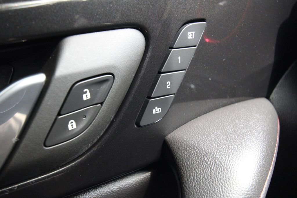 Used 2023 Chevrolet Blazer RS w/ Driver Confidence II Package image 24