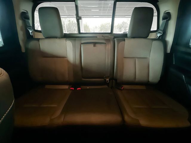 Used 2019 Nissan Titan S w/ S Utility Package image 25