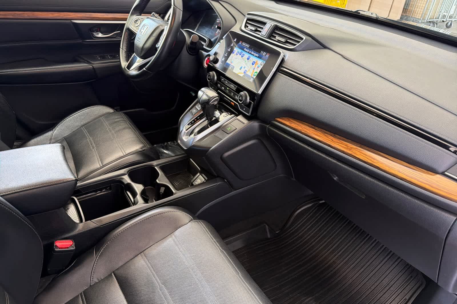Used 2018 Honda CR-V Touring image 17