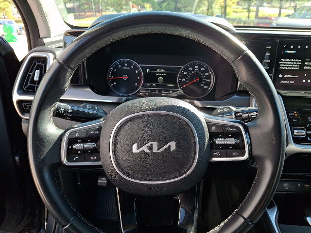 Certified 2023 Kia Sorento S w/ Panoramic Sunroof Package FWD image 22