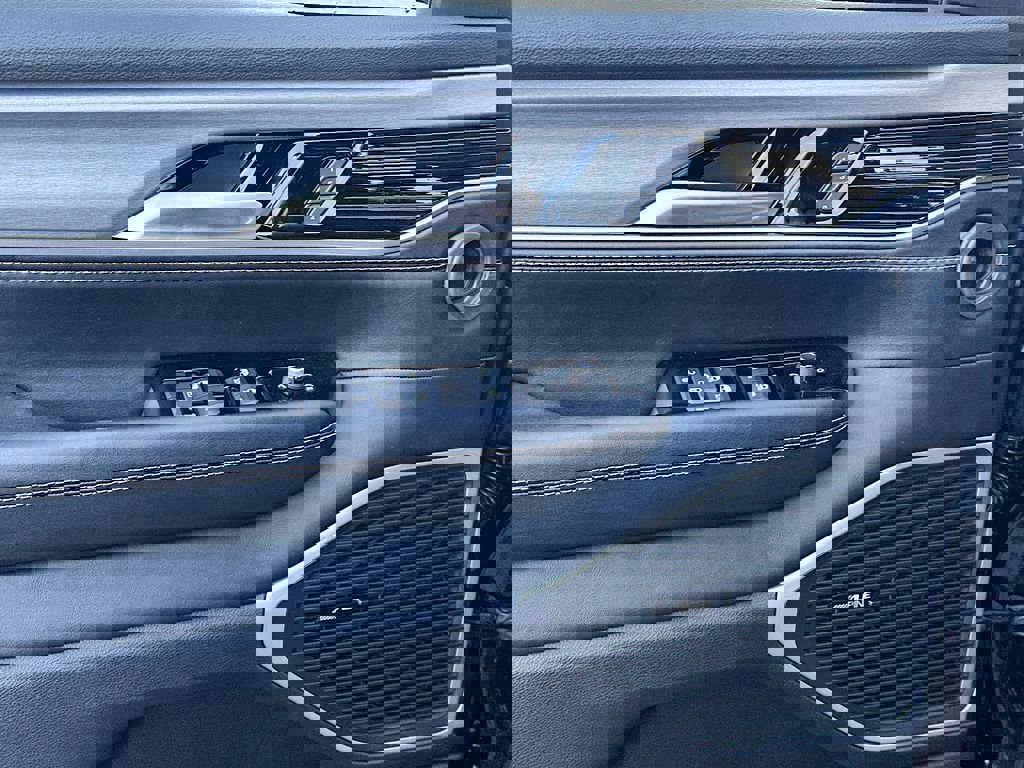 New 2025 Jeep Wagoneer Series II w/ Convenience Group I image 20