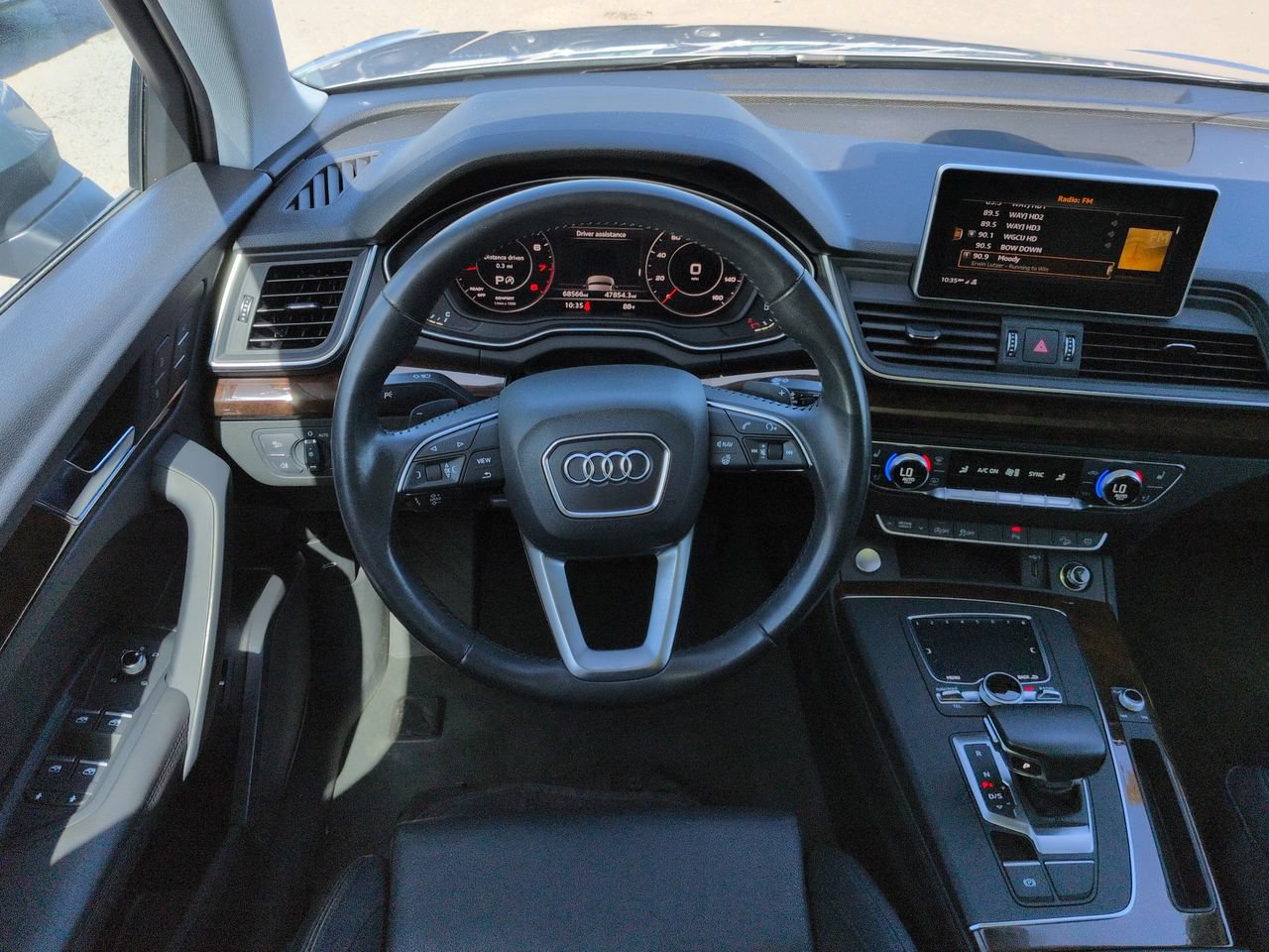 Used 2019 Audi Q5 2.0T Premium Plus AWD/4WD image 16