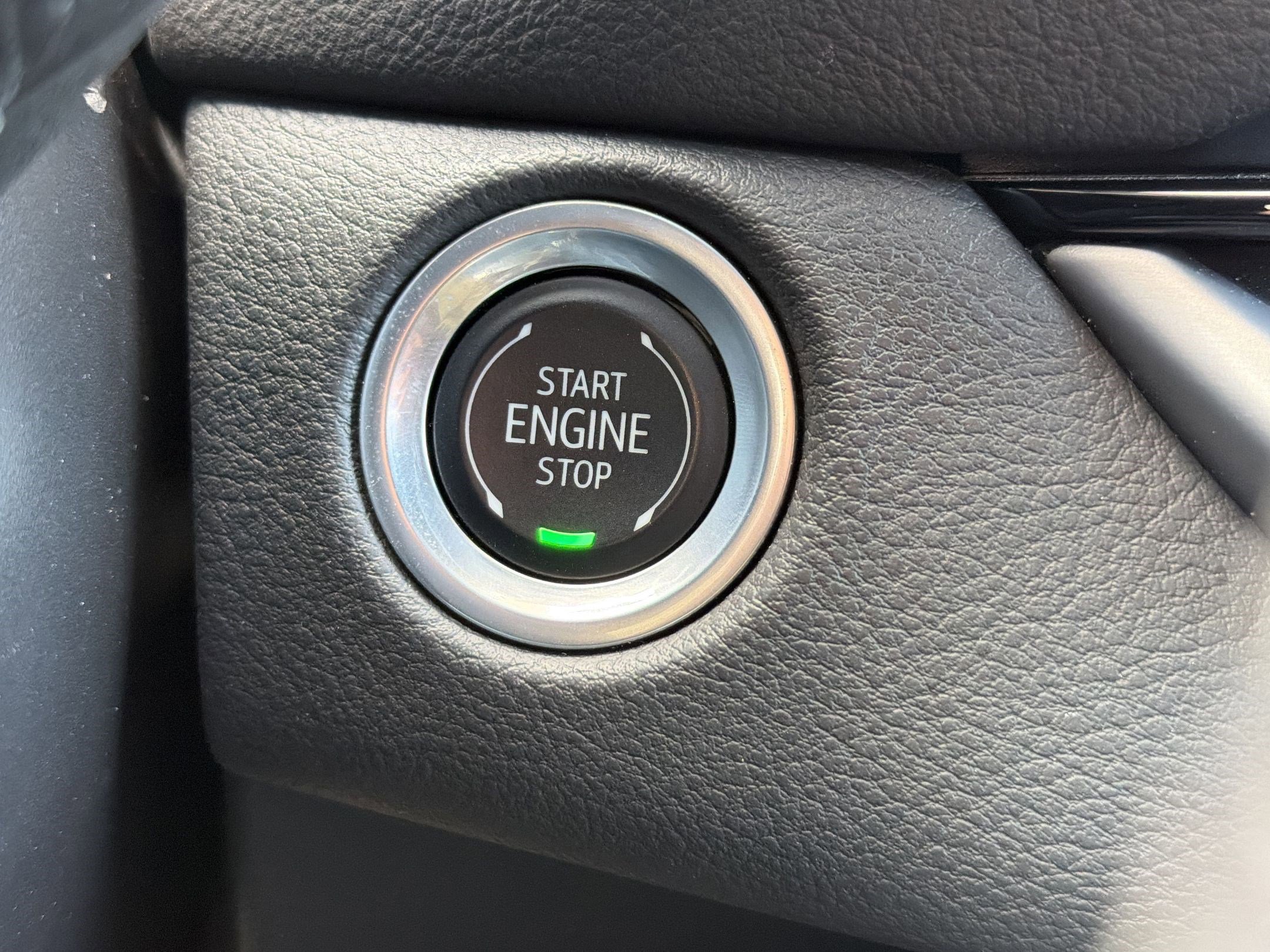 Certified 2024 Cadillac XT4 Sport image 21