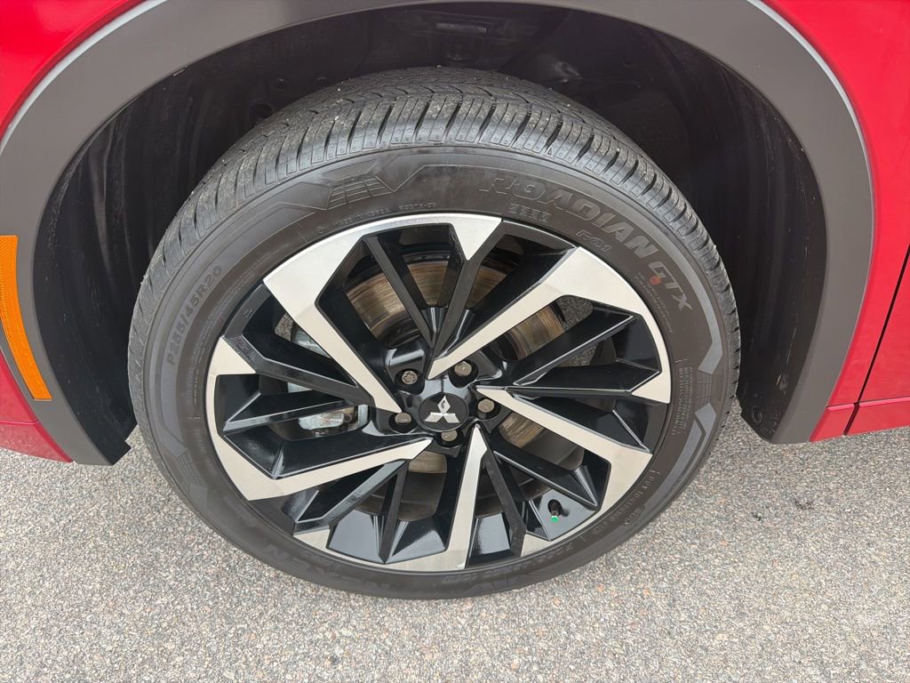 Used 2024 Mitsubishi Outlander SEL image 9