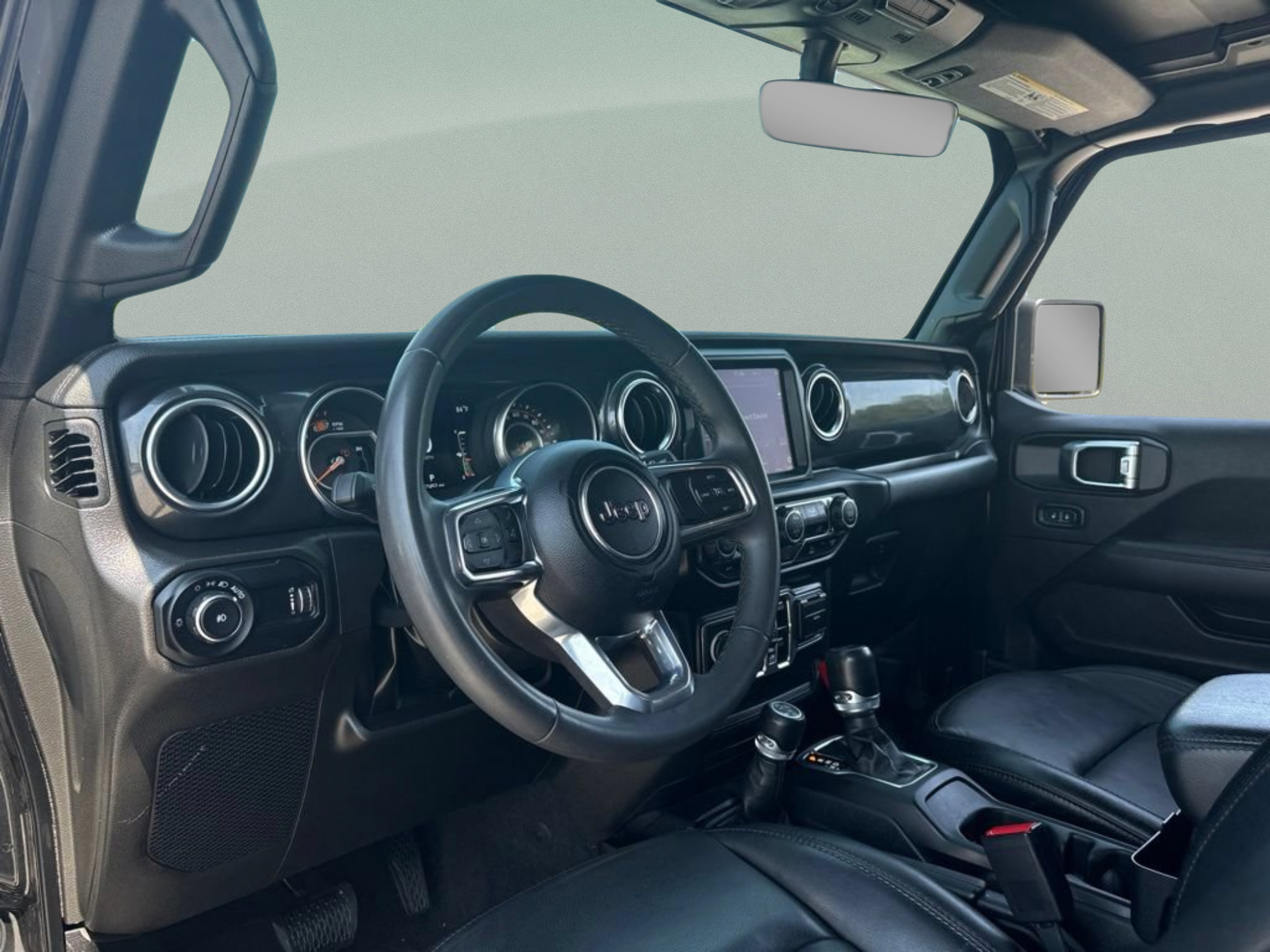 Used 2023 Jeep Wrangler Unlimited Sahara AWD/4WD image 17