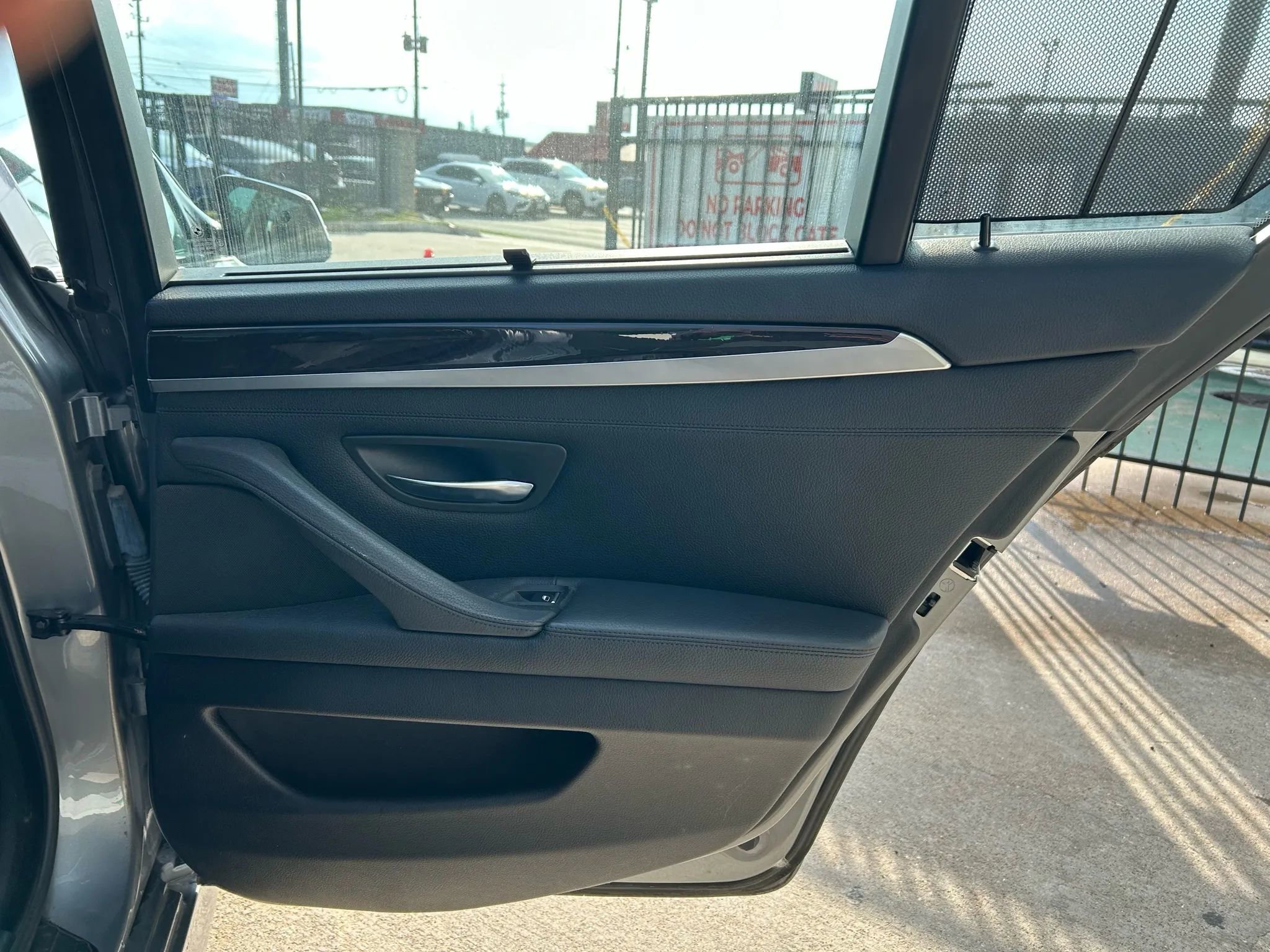 Used 2011 BMW 535i Sedan image 16