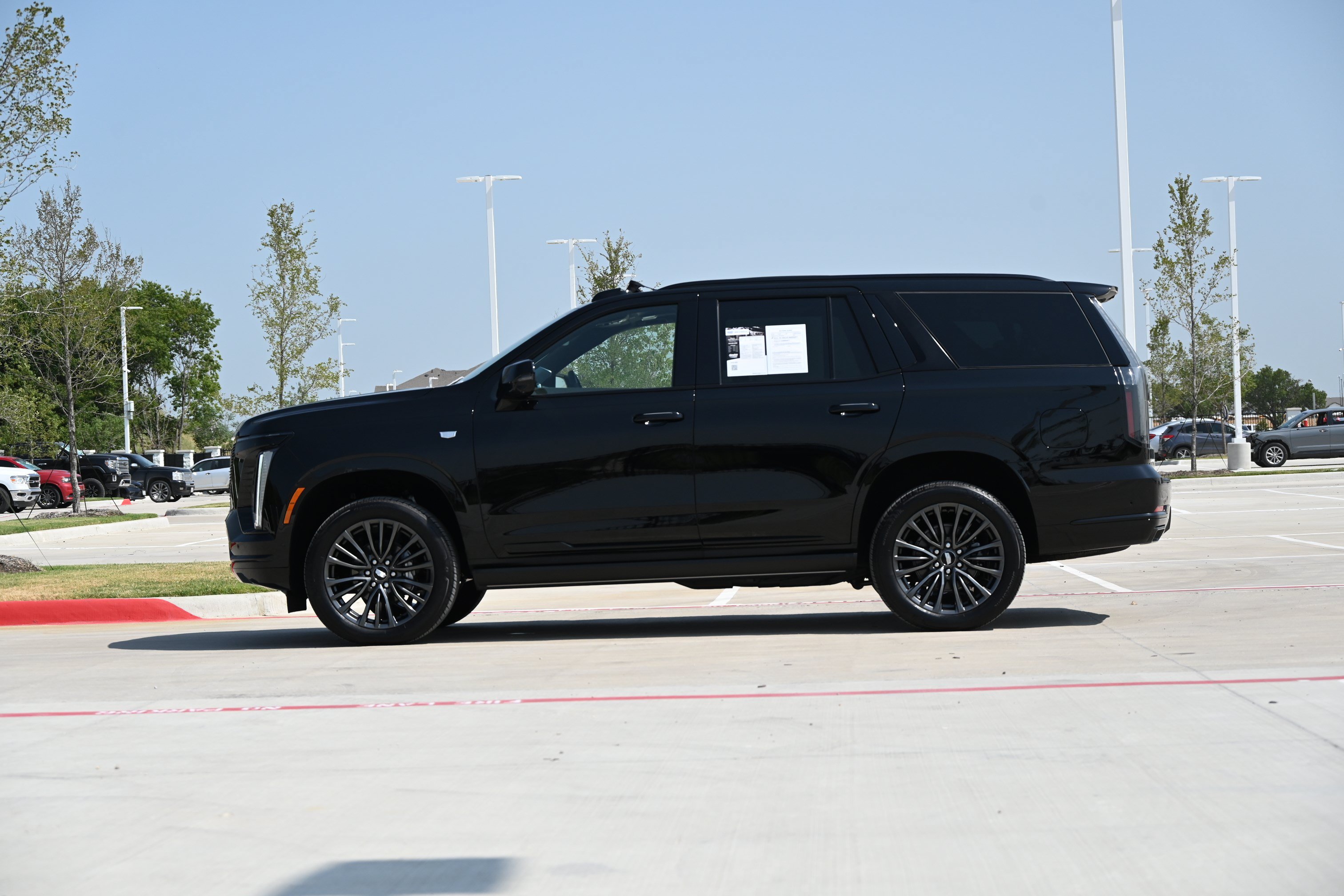Used 2026 Cadillac Escalade Platinum Sport AWD/4WD image 6