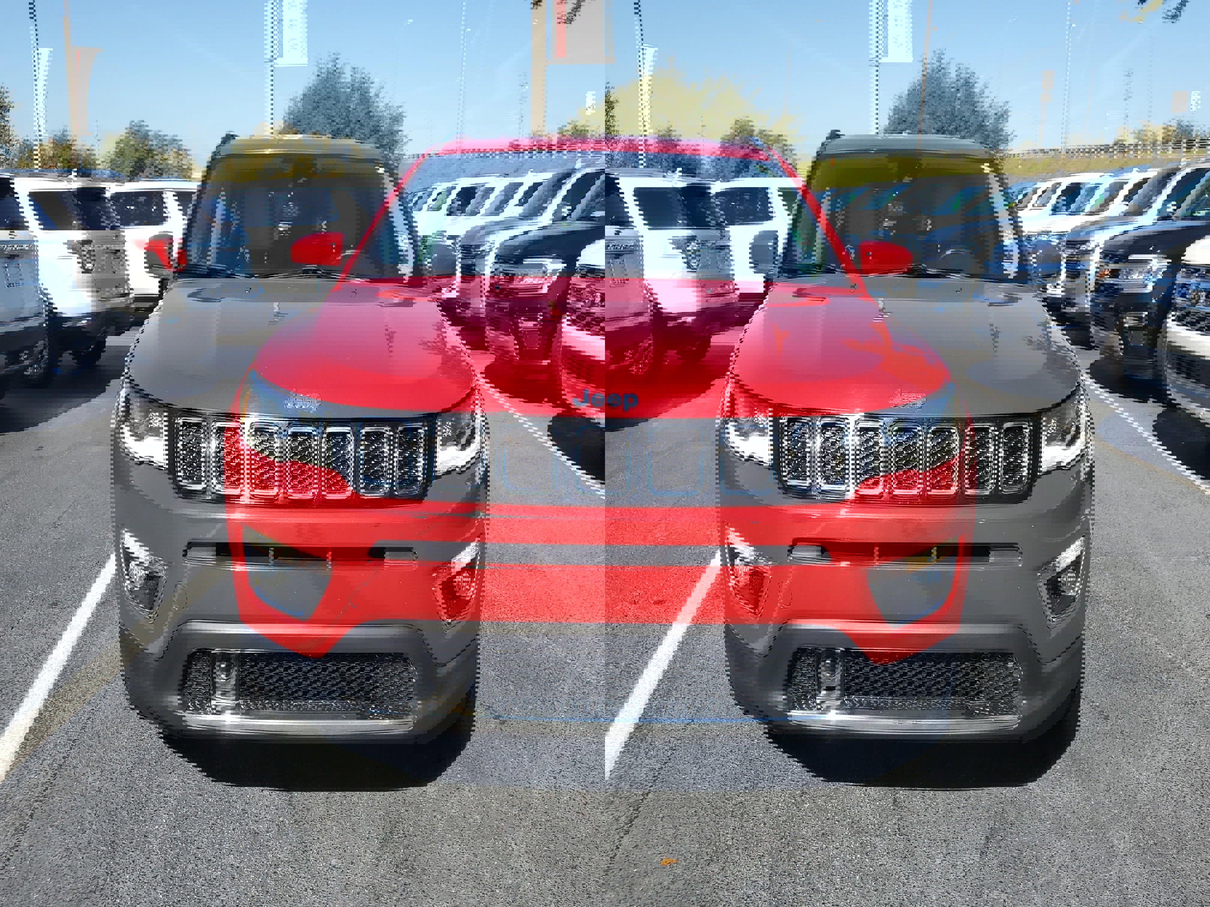 Used 2018 Jeep Compass Limited w/ Navigation Group image 2