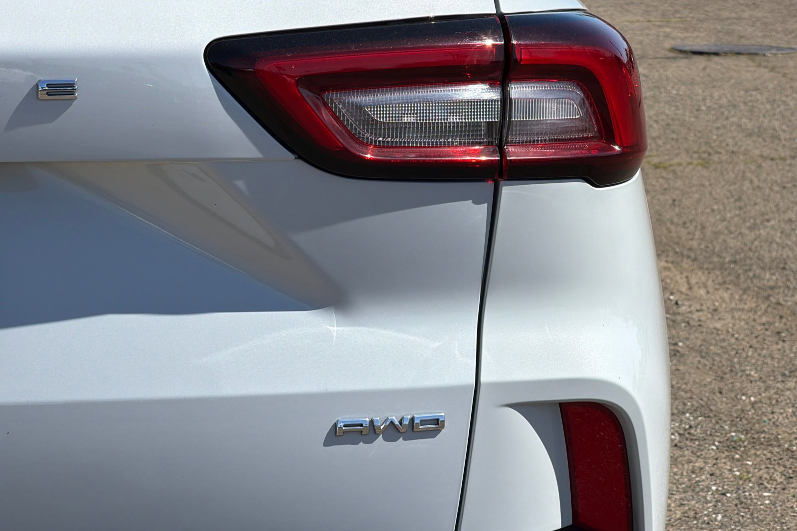 Used 2025 Ford Escape Active image 8