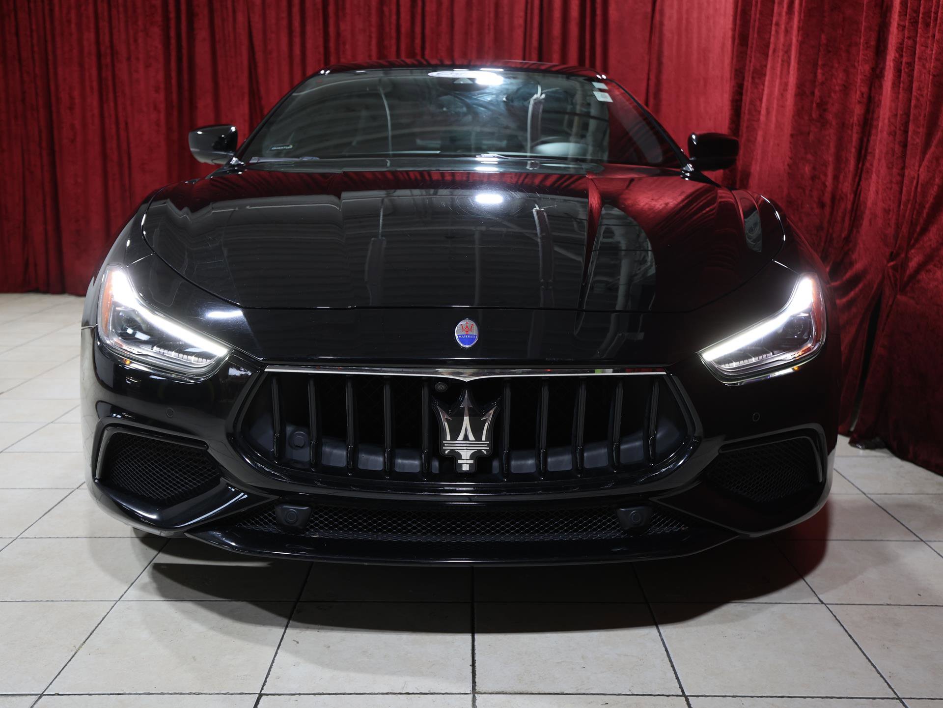 Used 2021 Maserati Ghibli S GranSport image 9