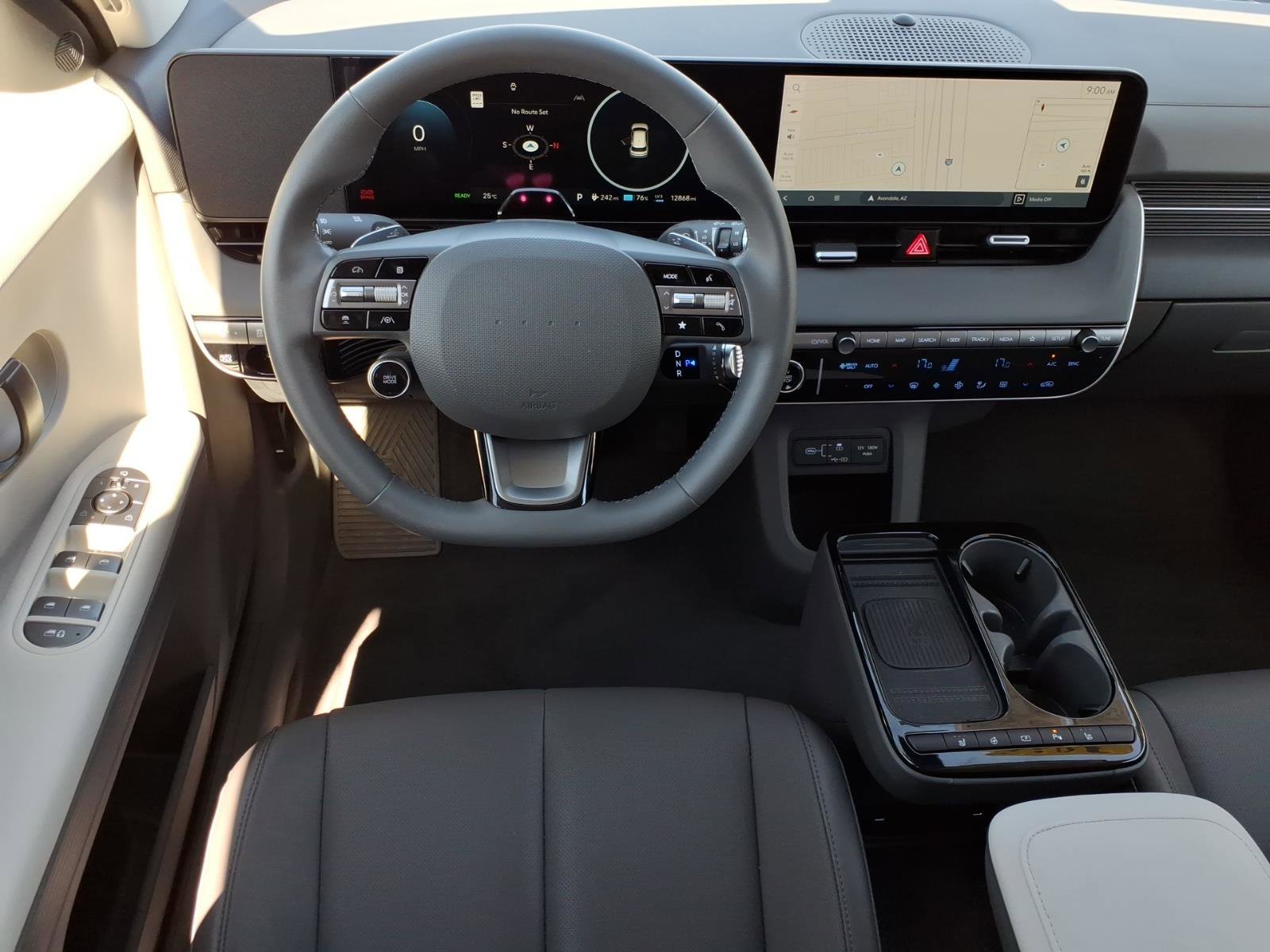 Certified 2025 Hyundai Ioniq 5 SEL RWD image 17
