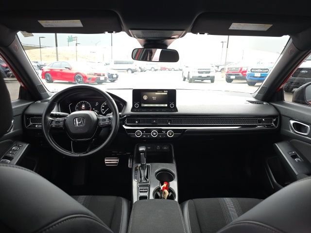 Used 2023 Honda Civic Sport image 14