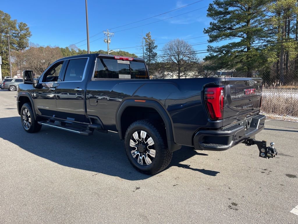 Used 2025 GMC Sierra 3500 Denali w/ Denali Reserve Package image 7