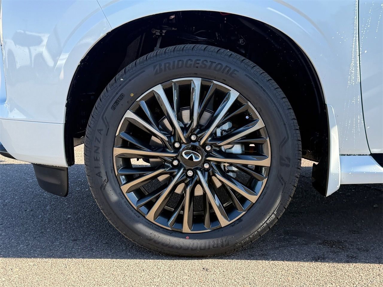 New 2026 INFINITI QX80 Autograph AWD/4WD image 10