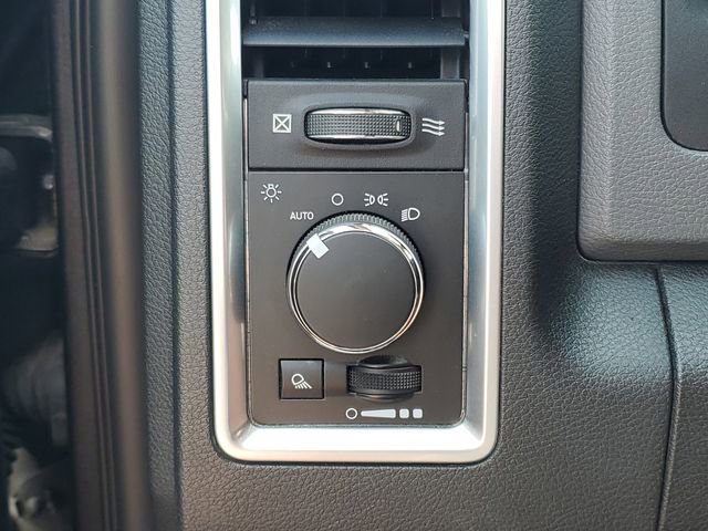 Used 2018 RAM 2500 SLT image 20