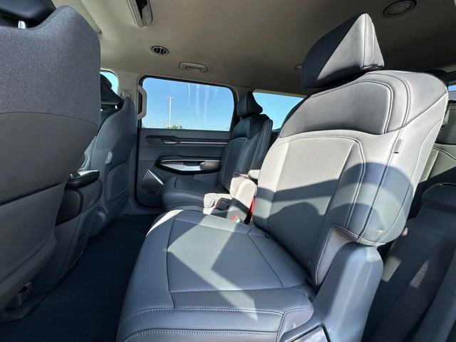 New 2026 Kia EV9 Light image 27